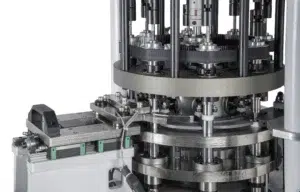 چرا دستگاه‌های آماده همیشه پاسخگوی نیاز خطوط تولید نیستند؟